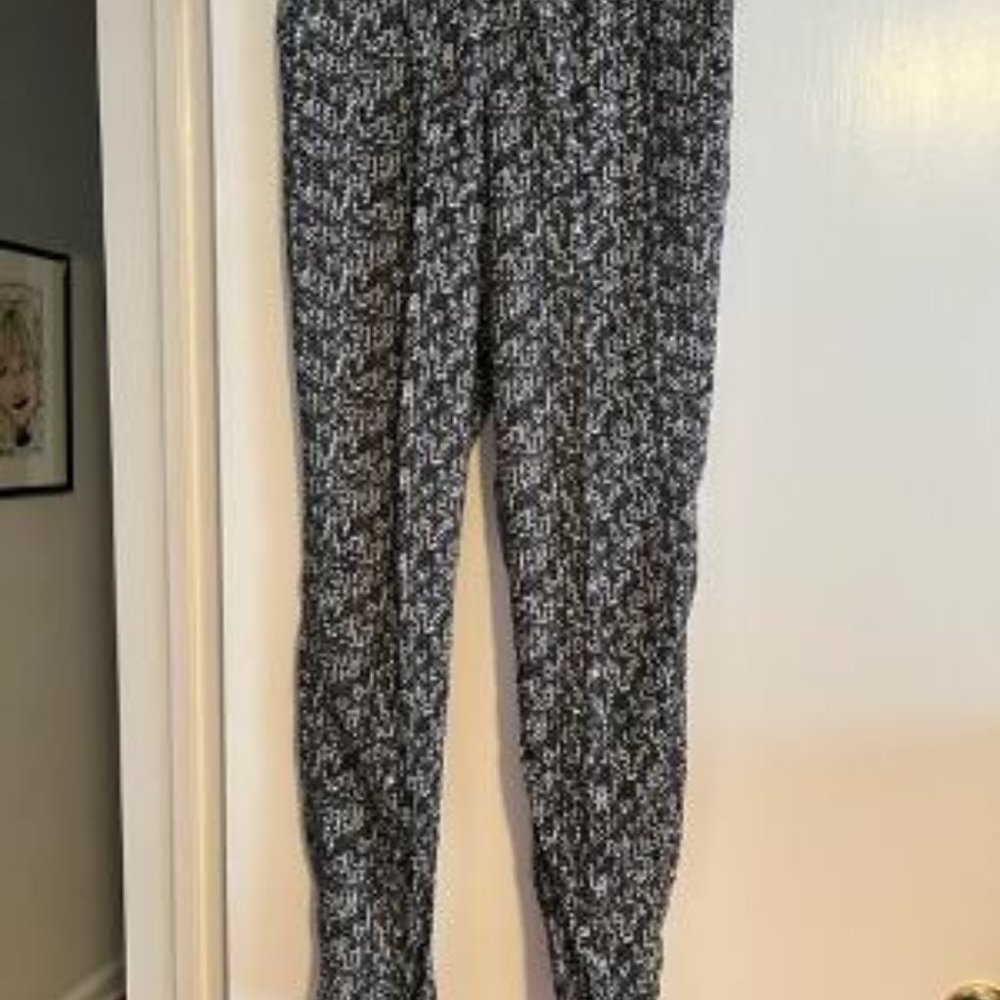 Pull on pants with elastic waist, Size XS, Excellent Condition
